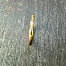 Load image into Gallery viewer, Preloved 9ct Yellow Gold 2mm Wedding Band
