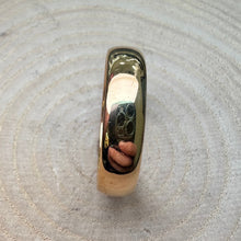 Load image into Gallery viewer, Pre-loved 22ct Yellow Gold Wedding Band
