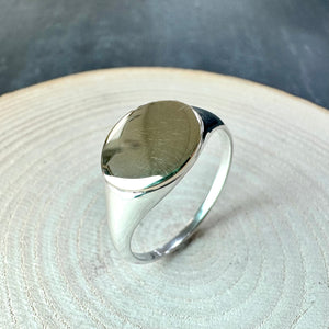 Sterling Silver & 9ct Gold Oval Signet Ring