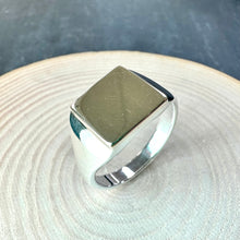 Load image into Gallery viewer, Sterling Silver &amp; 9ct Gold Square Signet Ring
