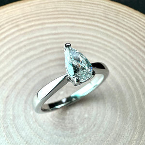 Preloved Platinum 0.50ct Pear-Shaped Diamond Ring