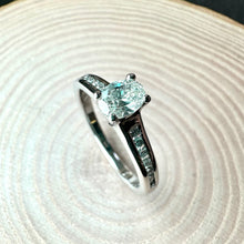 Load image into Gallery viewer, Preloved Platinum 0.64ct Diamond Ring
