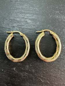 Preloved 9ct Yellow Gold Oval Hoop Earrings