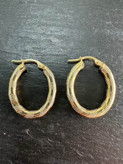 Preloved 9ct Yellow Gold Oval Hoop Earrings