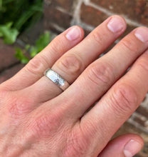 Load image into Gallery viewer, Platinum 6mm Court, Wedding Ring, Hammered Finish
