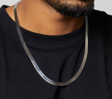 Load image into Gallery viewer, Stainless Steel Herringbone Chain Necklace

