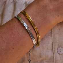 Load image into Gallery viewer, Ava &amp; Sky Stainless Snake Chain Bracelet

