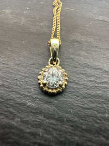 9ct Yellow Gold Round Lab Grown Diamond Pendant