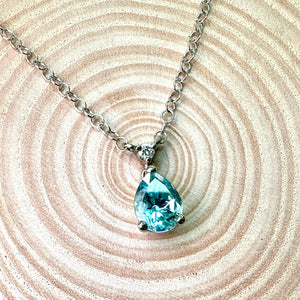 Aquamarine & Diamond Pendant