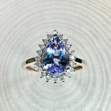Load image into Gallery viewer, Preloved 9ct Yellow Gold Tanzanite and Diamond Ring
