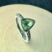 Load image into Gallery viewer, Sterline Silver &amp; 9ct Gold Aquamarine Ring
