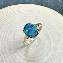 Load image into Gallery viewer, Preloved 9ct Yellow Gold Opal Doublet Ring
