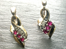 Load image into Gallery viewer, Preloved 18ct White Gold Diamond Wave Studs

