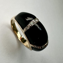 Load image into Gallery viewer, Preloved 14ct Yellow Gold Onyx &amp; Diamond Ring
