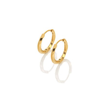 Load image into Gallery viewer, Ava &amp; Sky Stainless Steel Square Profile Twist Hoops - Small
