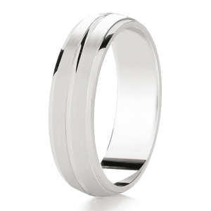Court Shaped Band With Polished & Satin Bands