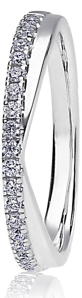 Round Brilliant Cut V-Shaped French Pave / Fish Tail Round Brilliant Cut Ring