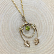Load image into Gallery viewer, Preloved 9ct Yellow Gold Peridot and Pearl Pendant

