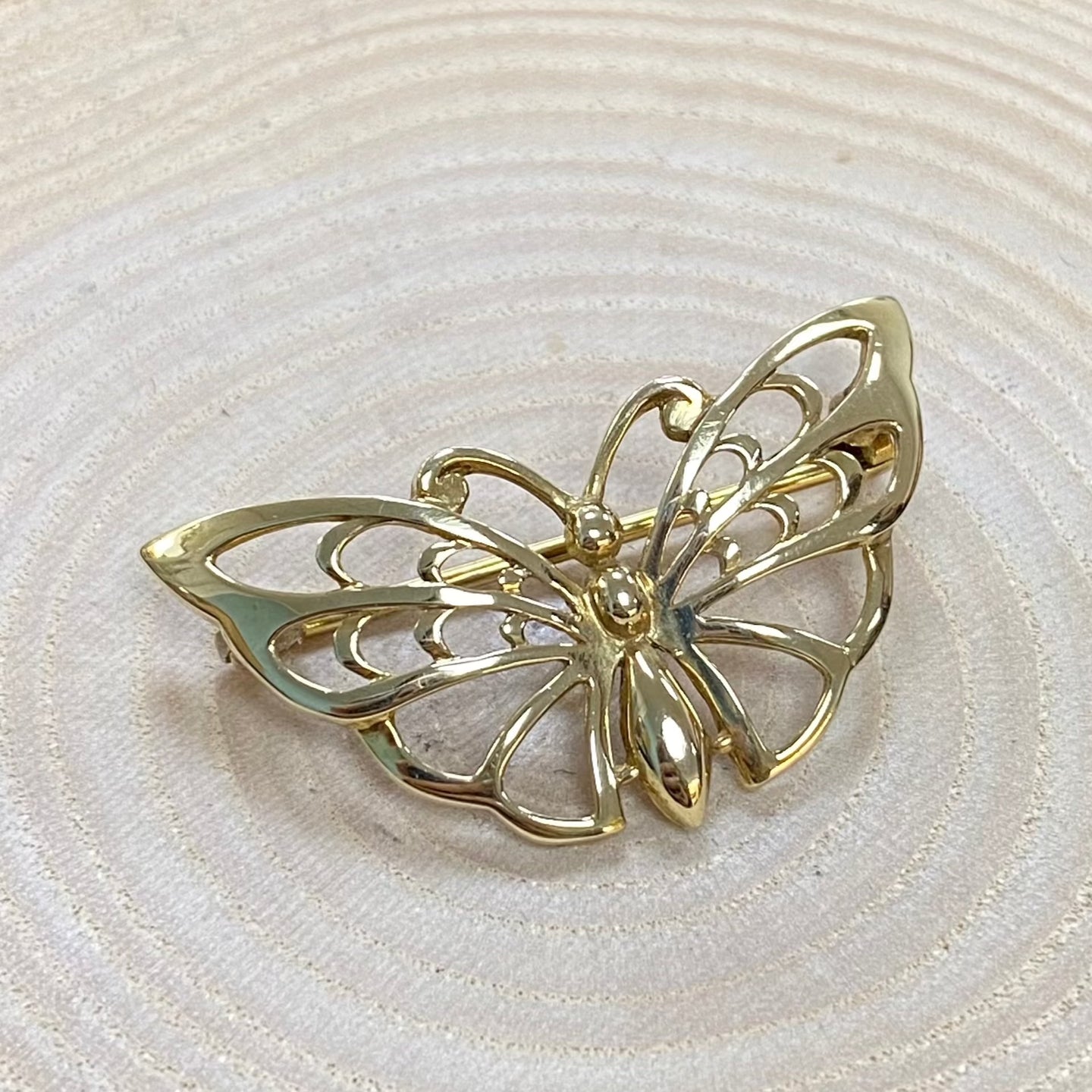 Preloved 9ct Yellow Gold Butterfly Brooch