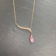 Load image into Gallery viewer, Rose Gold And Pink Sapphire Necklace
