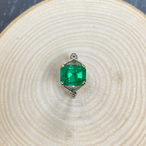 Preloved Platinum and 18ct Gold Colombian Emerald Ring