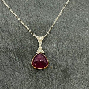 White Gold Cabochon Ruby & Diamond Necklace