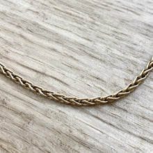 Load image into Gallery viewer, Pre-Loved 9ct Yellow Gold 20” Spiga Chain
