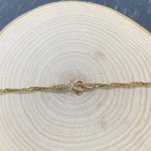 Load image into Gallery viewer, Preloved 9ct Yellow Gold Twisted Curb Chain
