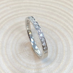 18ct White Gold Grain Set Diamond Eternity Ring