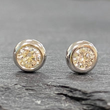 Load image into Gallery viewer, 18ct White Gold Diamond Studs 0.20ct
