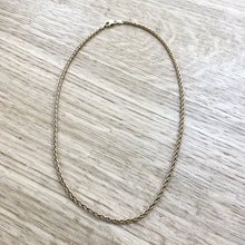 Load image into Gallery viewer, Pre-Loved 9ct Yellow Gold 20” Spiga Chain
