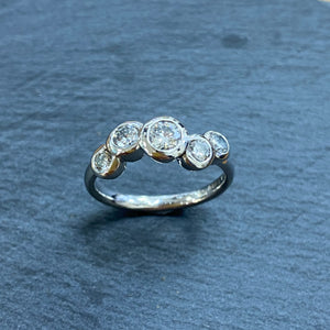 9ct Gold Staggered Diamond Bubble Ring