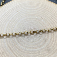Load image into Gallery viewer, Preloved 9ct Yellow Gold Belcher Chain

