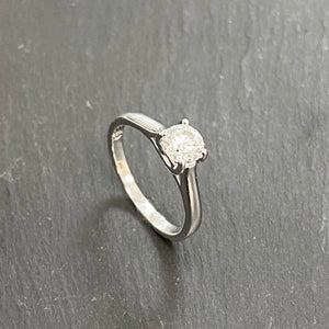 Pre-Loved 0.64ct Platinum Diamond Engagement Ring
